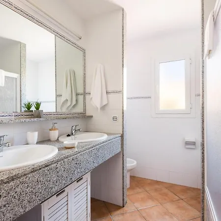 Nurimar カラン・ボッシュ